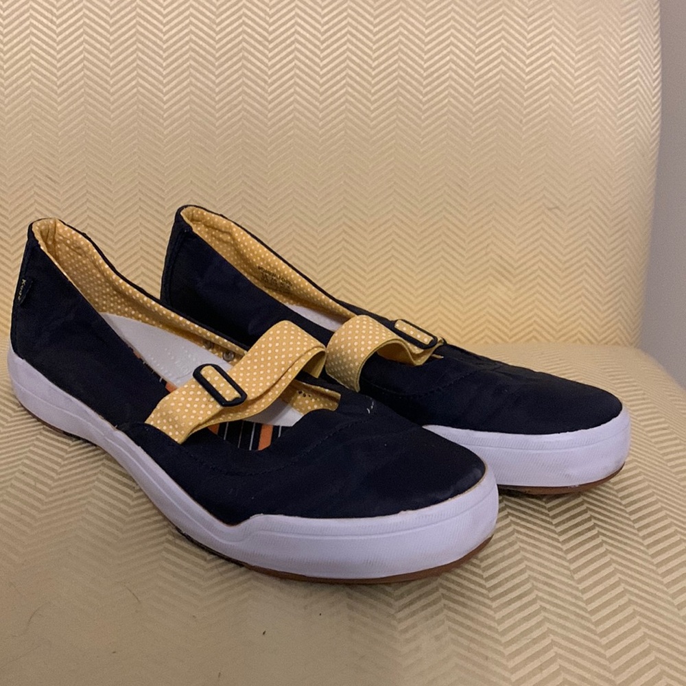 EUC nylon Keds shoes